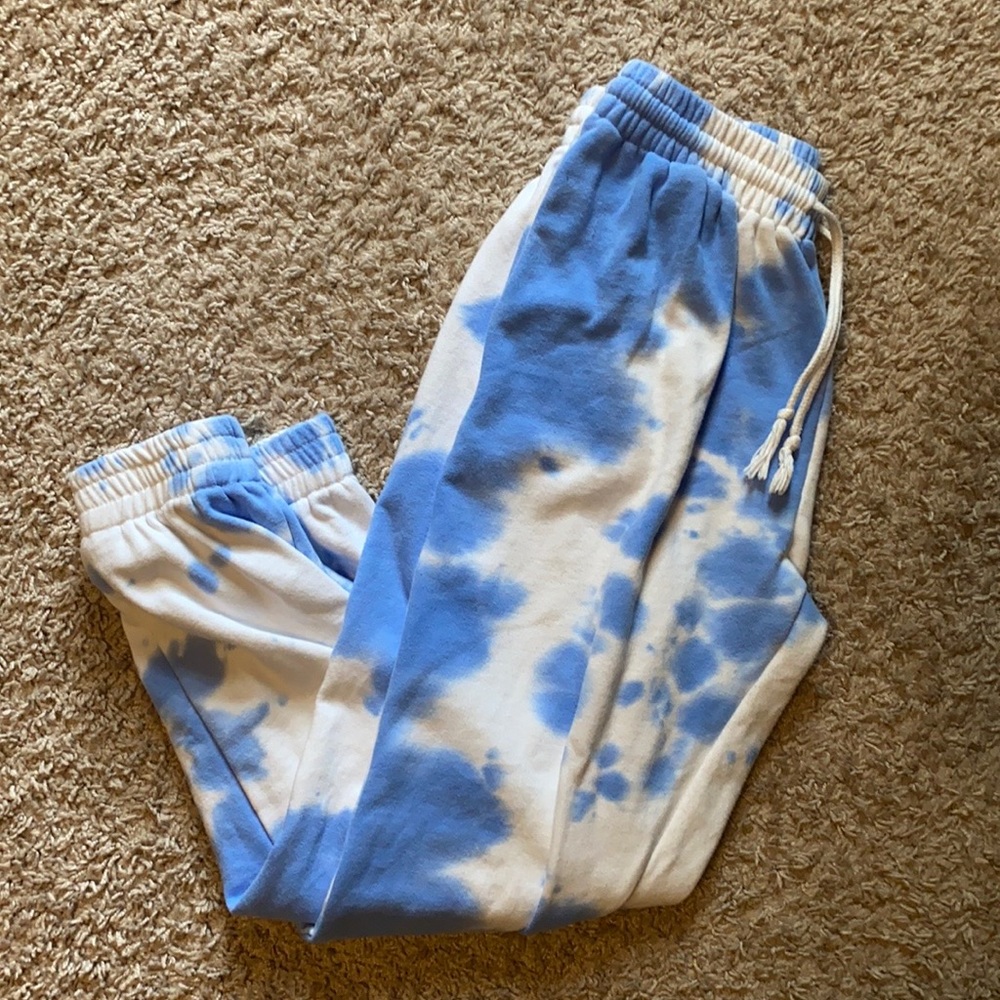 Never worn! Very true to size